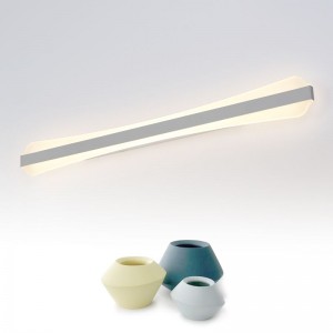 IP44 hot sale CE approved modern over mirror led bathroom lighting fixture
