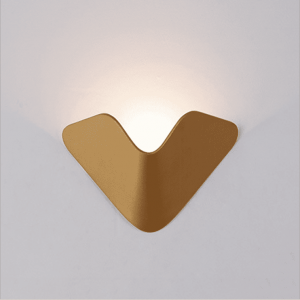 Gold Color and Energy Saving Light Source V shape wall mounted corner lights for project