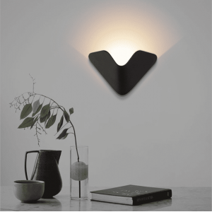 Gold Color and Energy Saving Light Source V shape wall mounted corner lights for project