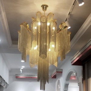 New post-modern personality simple tassel aluminum chain lamp fashion restaurant villa Lamp Art Club living room Chandelier