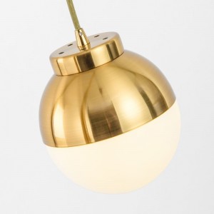 Light and luxurious post-modern floor lamp creative personality bedside net red and gold glass ball living room floor lamp