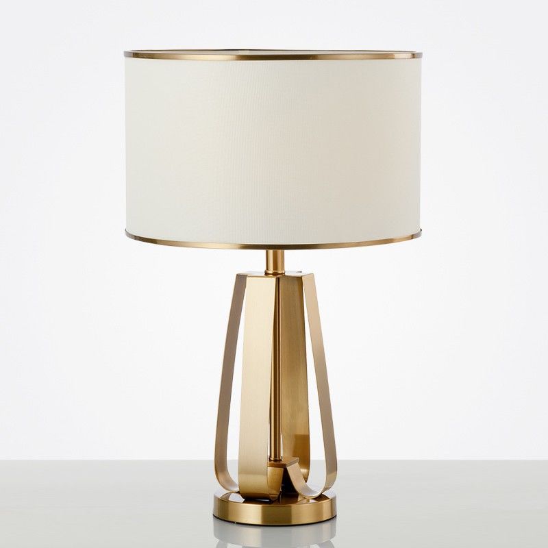 Light and luxurious modern creative hardware lamp decoration model room bedside bedside study living room LED lamp