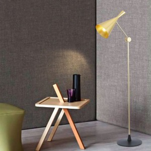 American style retro industrial style standard lamp Nordic vertical creative living room bedroom simple wedding room sofa floor lamp