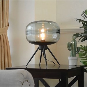 Simple American bedroom decoration four-legged glass table lamp Nordic creative model study living room art table lamp