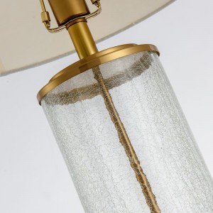 American Simple Light Luxury Crack Glass Table Lamp Postmodern Fashion Model Room Living Room Bedroom Metal Cracked Glass Decorative Table Lamp