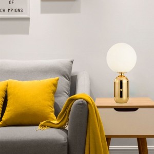 Post-modern light luxury glass lamps American simple luxury living room lamp bedside lamp in study bedroom