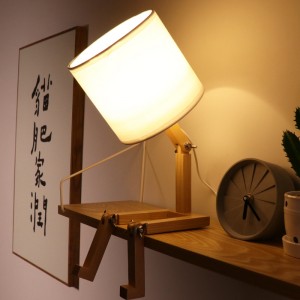 Bedside lamp bedroom Nordic Japanese style personality solid wood simple art desk lamp
