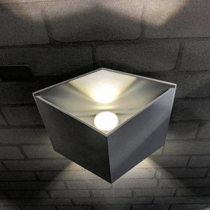 Simple modern up and down lighting adjustable Angle interior hotel project customized metal spray paint aluminum wall lamp